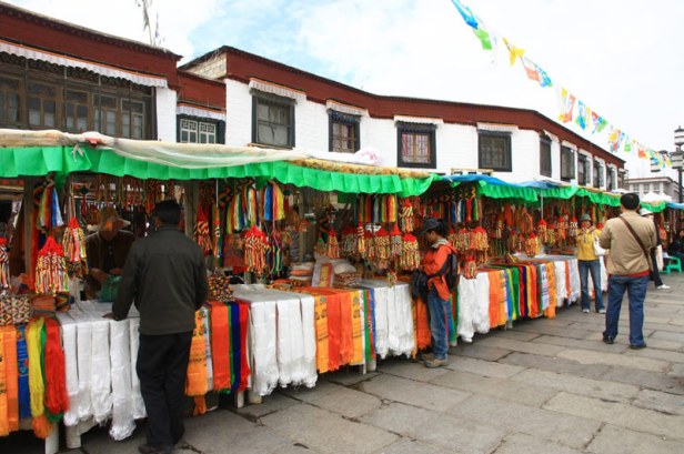 Barkor Street, Lhasa
